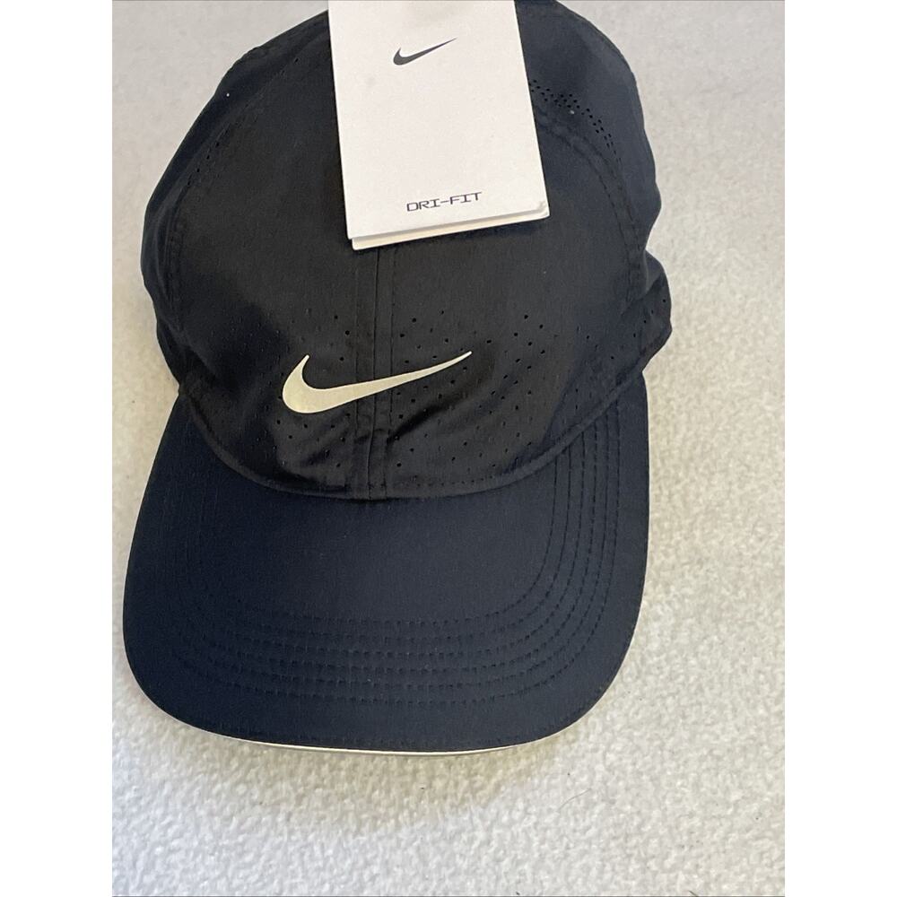 NEW Nike Adult Reflective Featherlight Run/Tennis/Golf Hat-Black DC3598-010